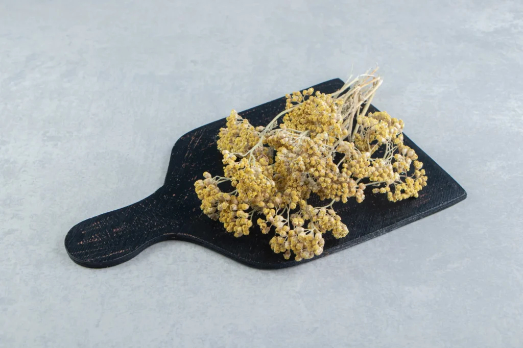 Breathe uses mullein extract to help clear mucus and support easy, natural breathing.